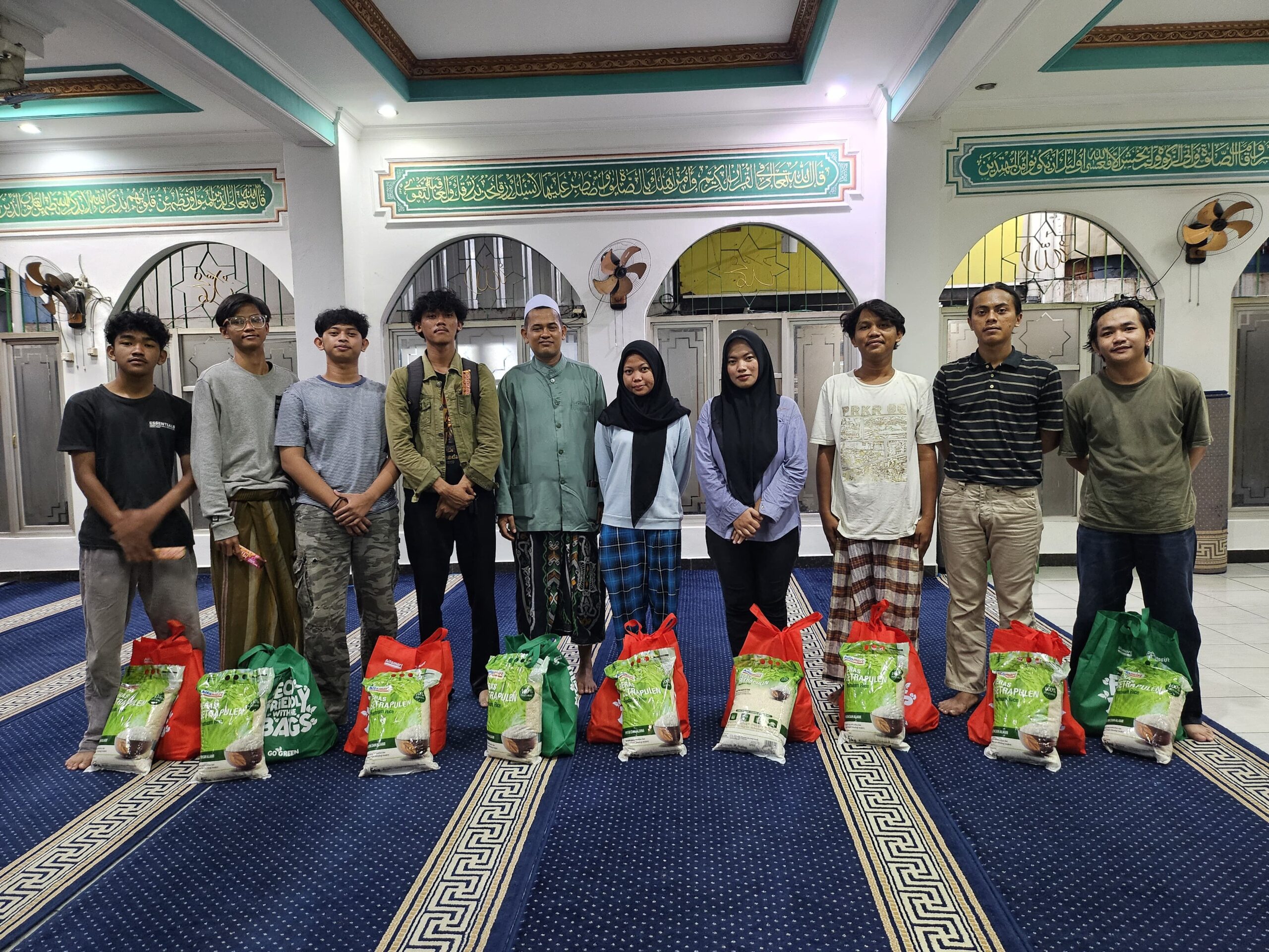 Bank Aladin Syariah Salurkan Bantuan Sarana Prasarana dan Paket Sembako untuk Yayasan Zavika